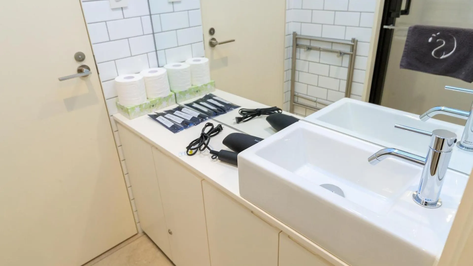 Sakura Cross Hotel Ueno Iriya Annex 東京都 3*,